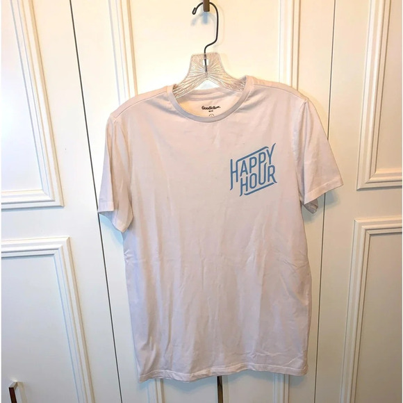 Goodfellow “Happy Hour”‎ short sleeved T shirt size small - Picture 1 of 4